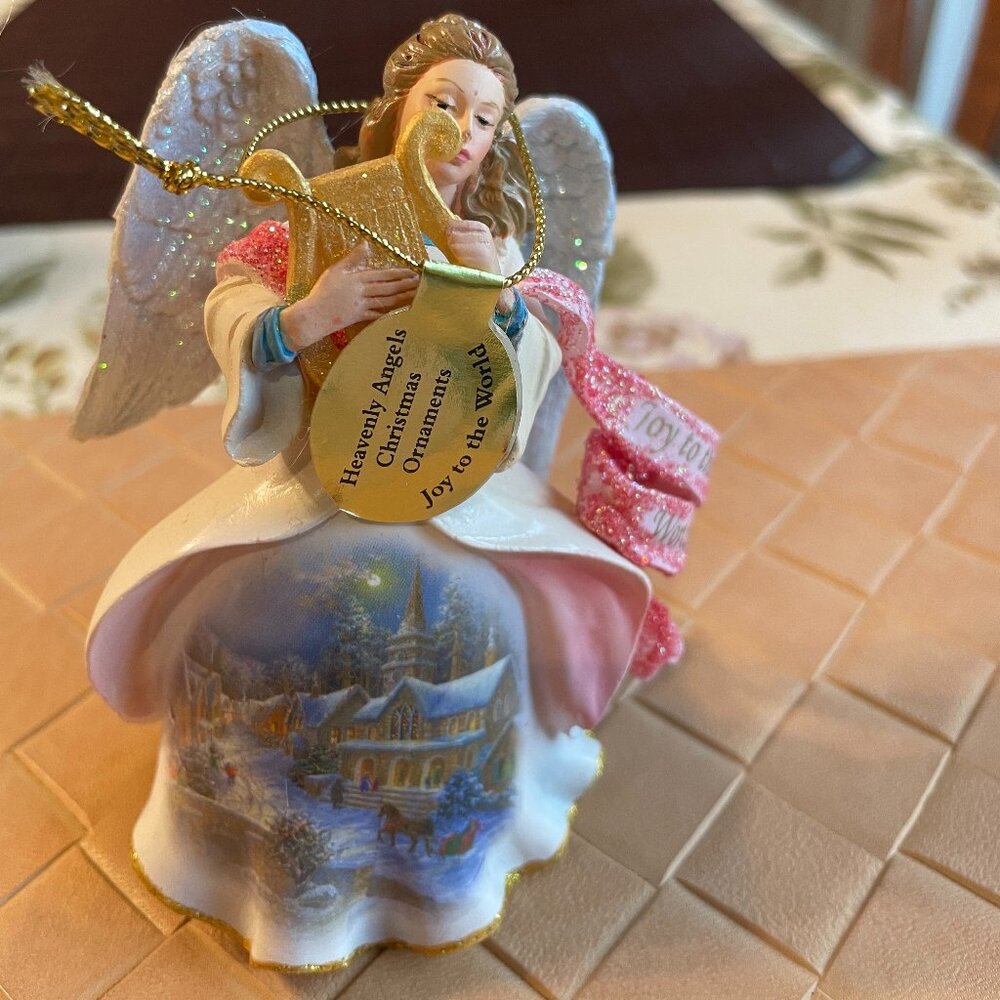 The Danbury Mint "Joy To The World" Heavenly Angels Christmas Ornament New